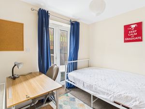 Photo 5- click for photo gallery